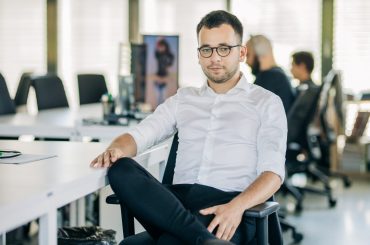 lektor kritického myslenia